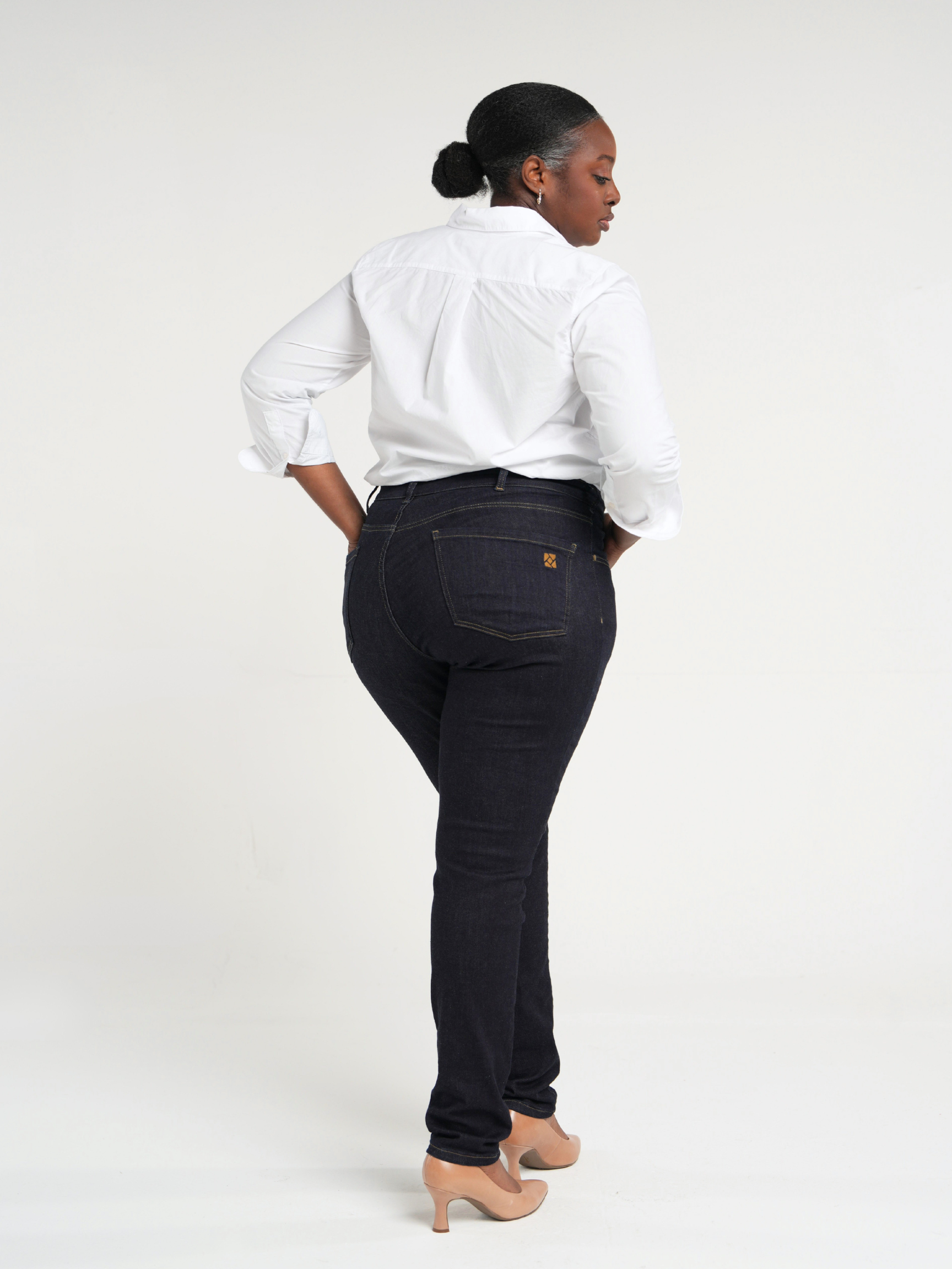 Curvy Slim Jean Mid Rise Deep Indigo Wash